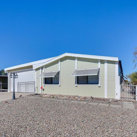 Bullhead City Home With Fire Pit - Walk To Co River! Exterior photo